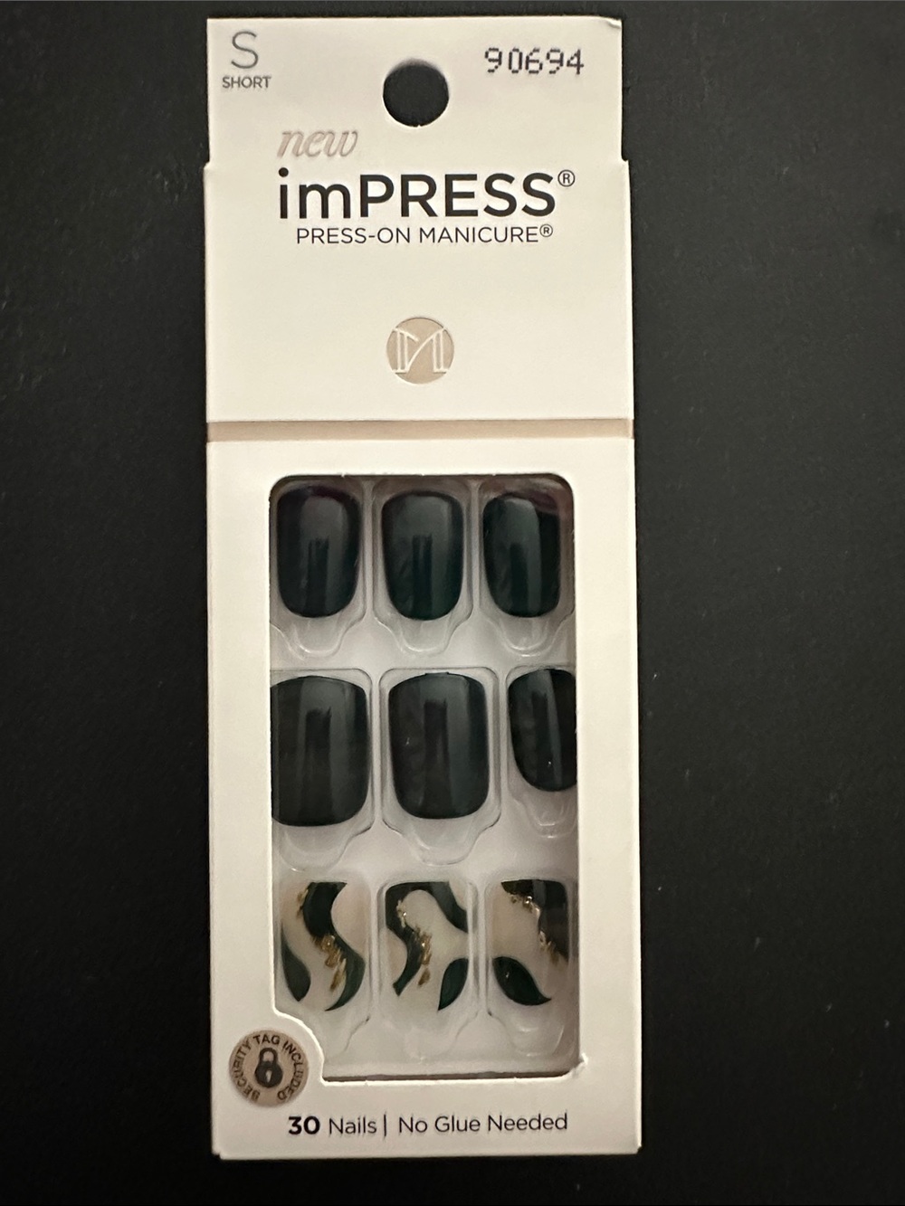 imPRESS Dark Green Press-On Nails with Gold Wave Accent